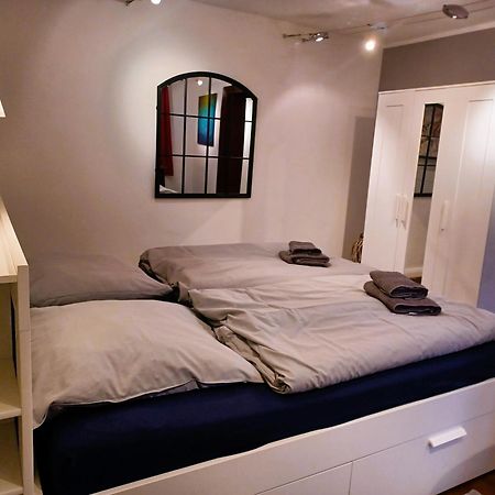 Kleine Galerie Apartment Fuer 3 Mit Kueche Kamin Netflix Parken Und Hofladen Steinhofel ภายนอก รูปภาพ