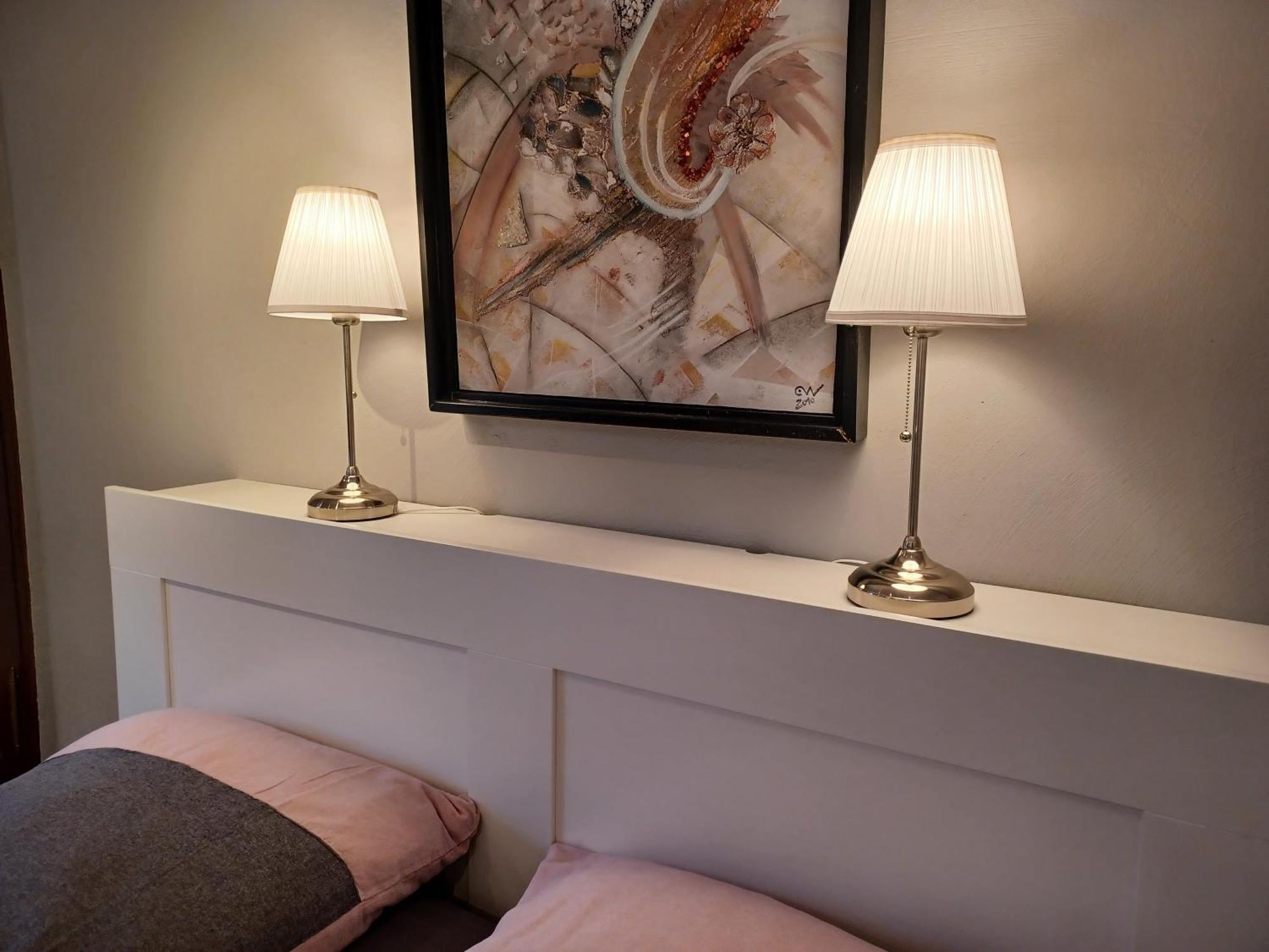 Kleine Galerie Apartment Fuer 3 Mit Kueche Kamin Netflix Parken Und Hofladen Steinhofel ภายนอก รูปภาพ