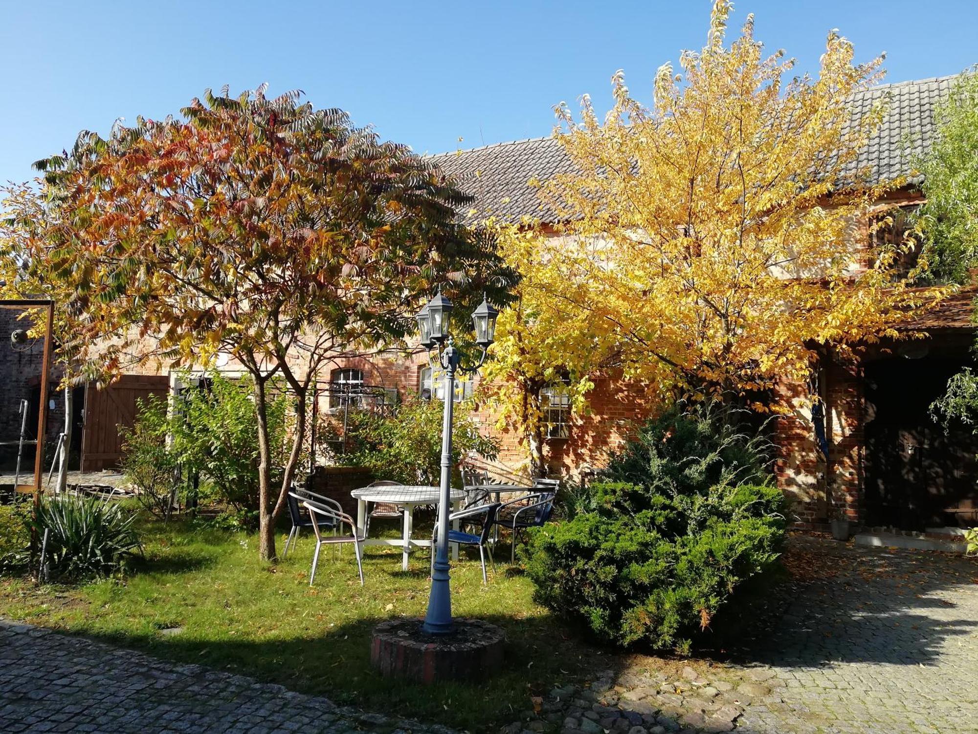 Kleine Galerie Apartment Fuer 3 Mit Kueche Kamin Netflix Parken Und Hofladen Steinhofel ภายนอก รูปภาพ